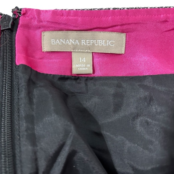 Banana Republic  Fully Lined Black & Silver  Skirt Size 14 - Picture 8 of 8